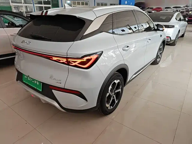 BYD Yuan PLUS — Фото автомобиля 6