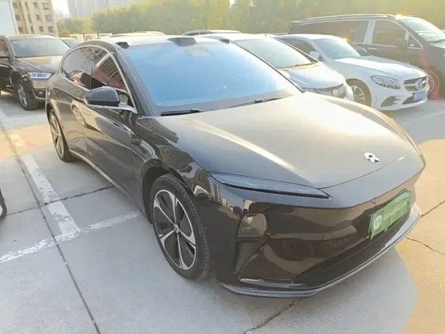 Nio ET5 Touring — Фото автомобиля 3