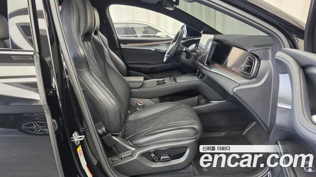 BYD Sealion 7 — Фото автомобиля 11