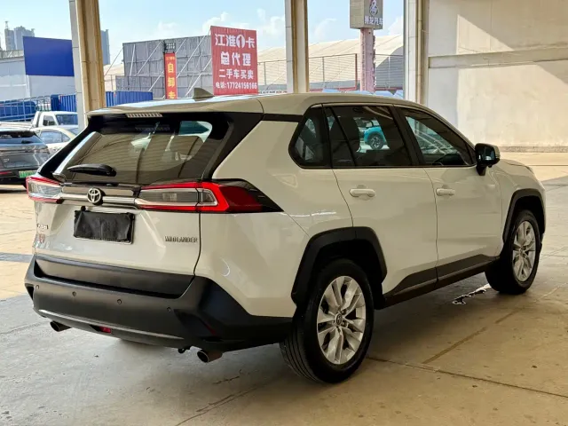 Toyota Wildlander — Фото автомобиля 5
