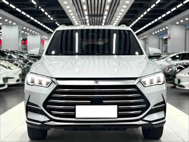 BYD Song Pro — Фото автомобиля 2