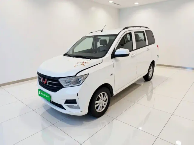 Фотография автомобиля — Wuling Hongguang