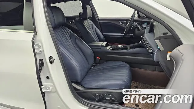 Kia K8 (New) Hybrid — Фото автомобиля 16