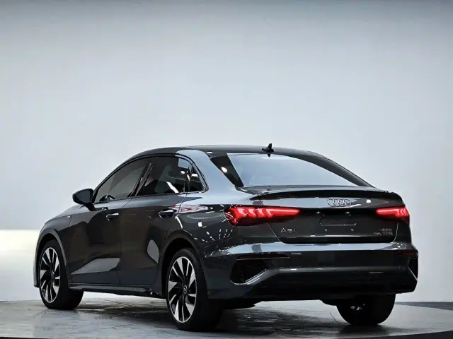 Audi A3 — Фото автомобиля 5