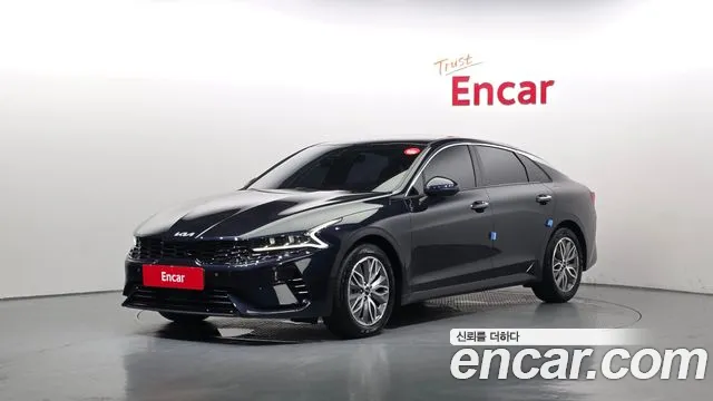 Фотография автомобиля — Kia K5 Generation 3