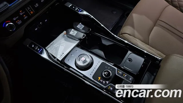 Kia Sorento Новый Sorento 4 поколение Бензин 2.5T 4WD — Фото автомобиля 8