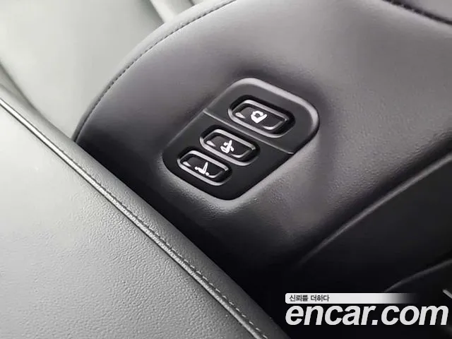 Hyundai Grandeur GN7 — Фото автомобиля 13