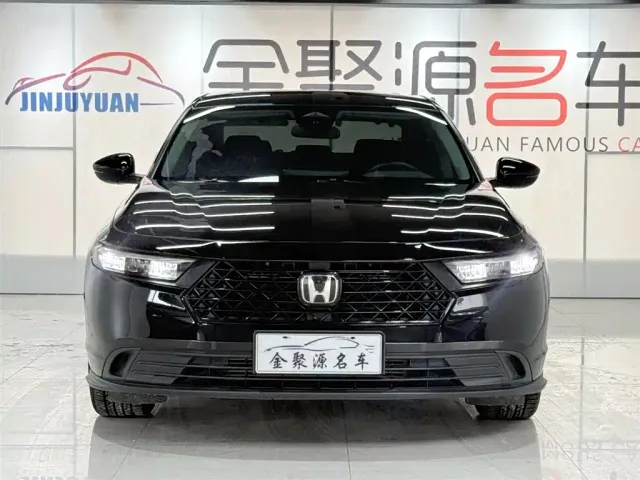 Honda Accord — Фото автомобиля 2
