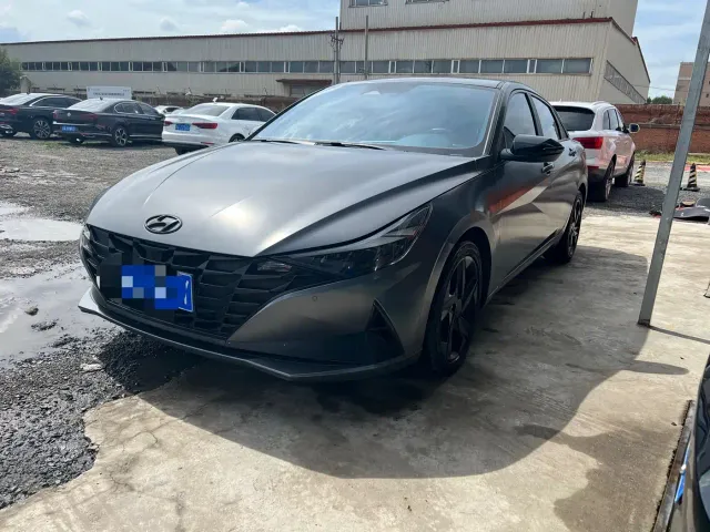 Фотография автомобиля — Hyundai Elantra