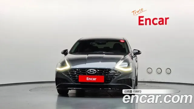 Hyundai Sonata — Фото автомобиля 3