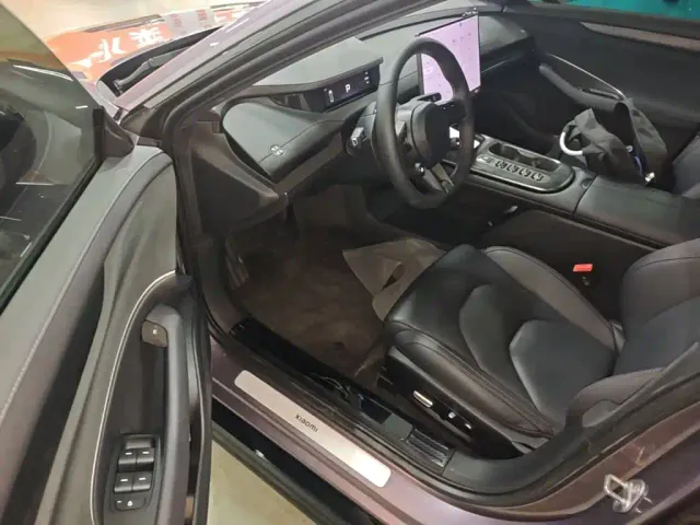 Xiaomi SU7 — Фото автомобиля 15