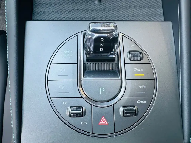 BYD Seal 06 — Фото автомобиля 16