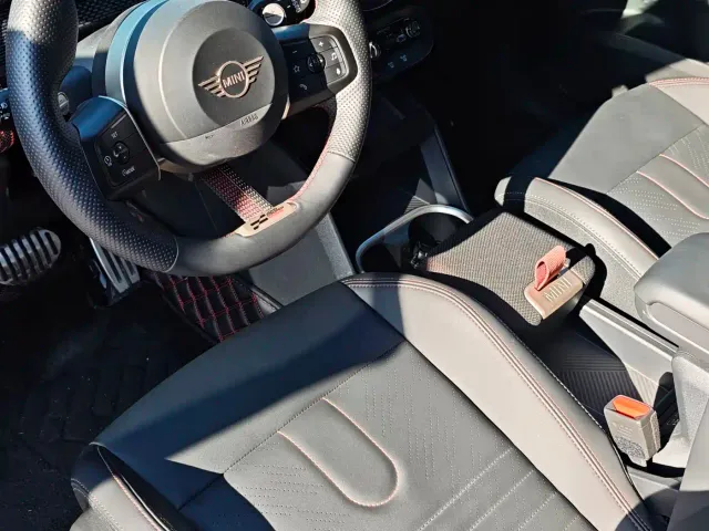 MINI JCW COUNTRYMAN — Фото автомобиля 14