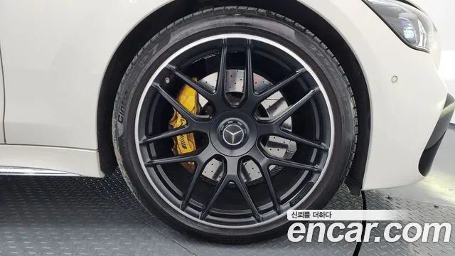 Mercedes-Benz AMG GT 4 двери 43 4MATIC+ — Фото автомобиля 5