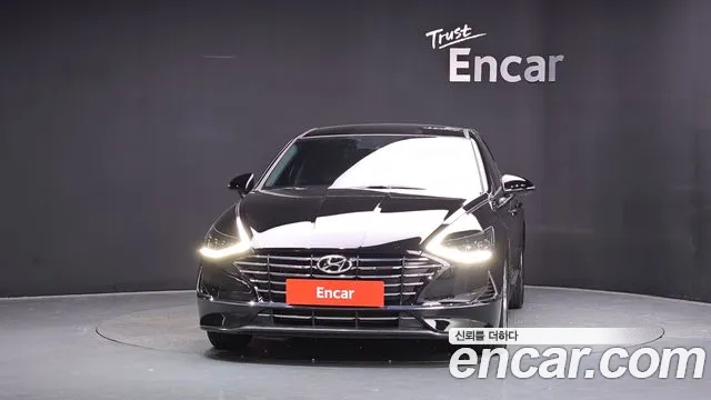 Hyundai Sonata Sonata (DN8) 2.0 LPG(Для проката) — Фото автомобиля 3