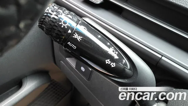 Hyundai Staria Staria L3.5 Школьный автобус — Фото автомобиля 16