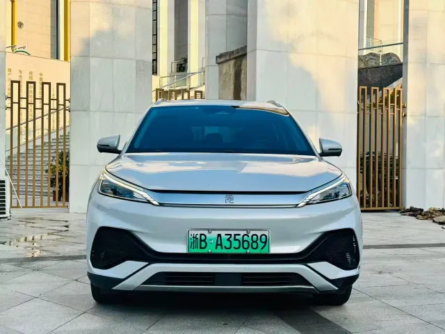 BYD Yuan PLUS — Фото автомобиля 2