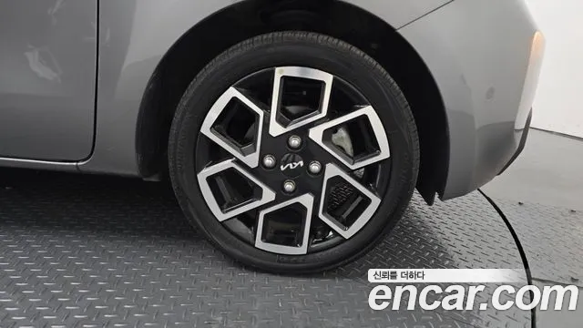 Kia RAY Новый Kia Ray Signature — Фото автомобиля 26