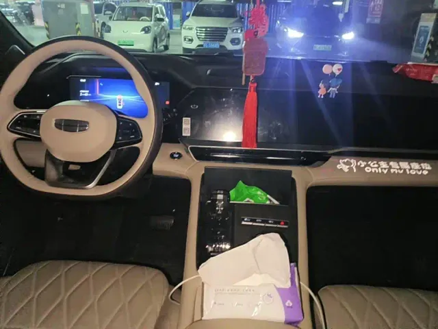 Geely Xingyue L — Фото автомобиля 11