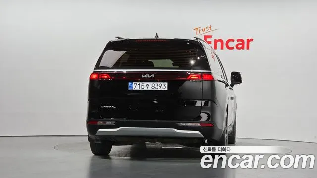 Kia Carnival 4th Gen — Фото автомобиля 4