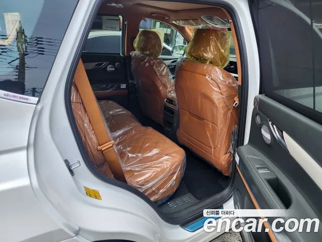 Genesis GV80 — Фото автомобиля 3