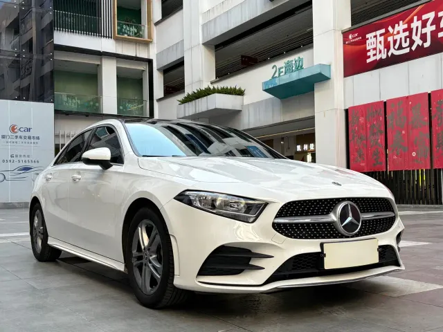 Mercedes-Benz A-Class — Фото автомобиля 3