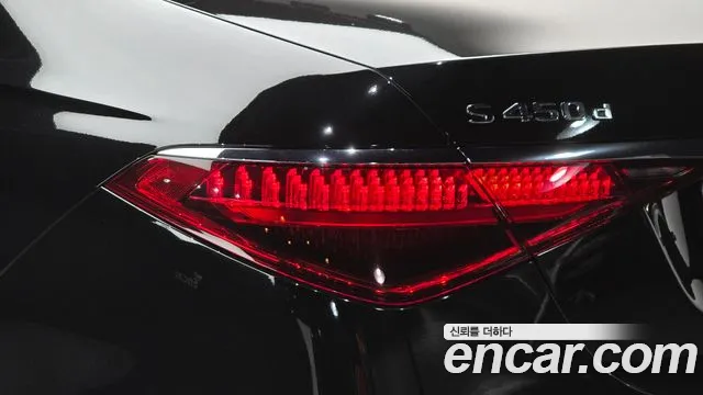 Mercedes-Benz S-Class — Фото автомобиля 21