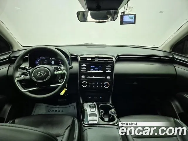 Hyundai Tucson NX4 — Фото автомобиля 8
