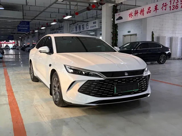 BYD Qin L — Фото автомобиля 3