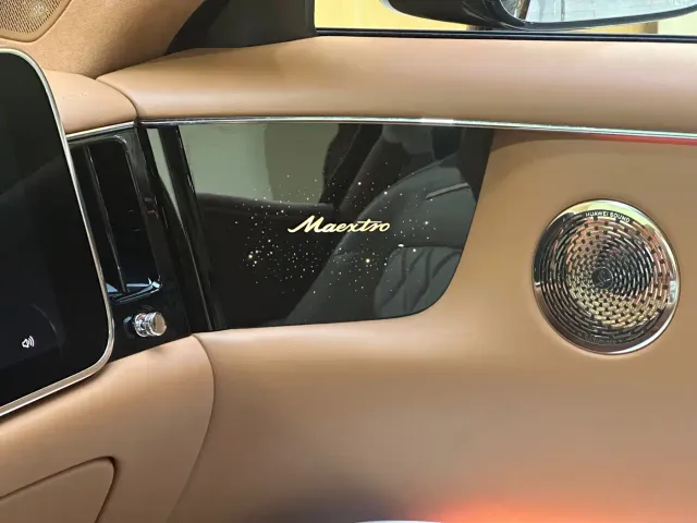 Maextro S800 — Фото автомобиля 20