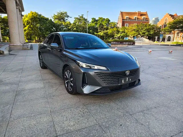 Фотография автомобиля — Changan Lamore