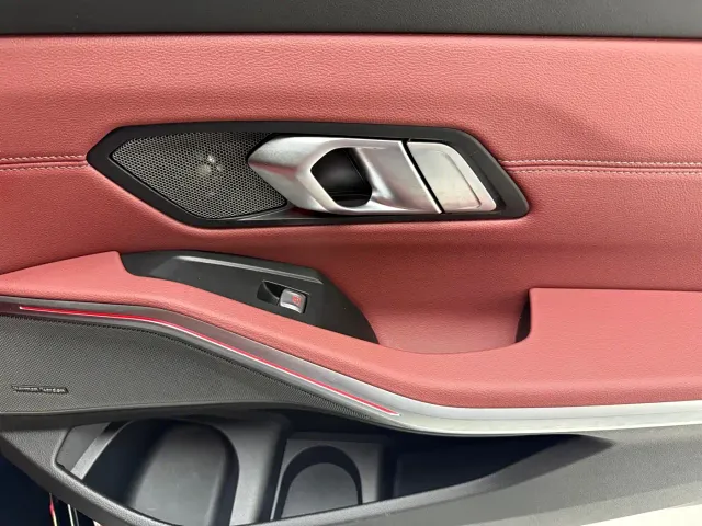 BMW 3 Series — Фото автомобиля 6