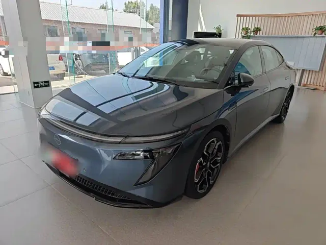 Фотография автомобиля — Nissan N7