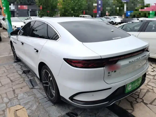 BYD Han — Фото автомобиля 4