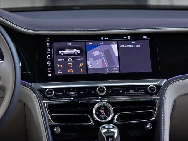 Bentley Flying Spur — Фото автомобиля 15