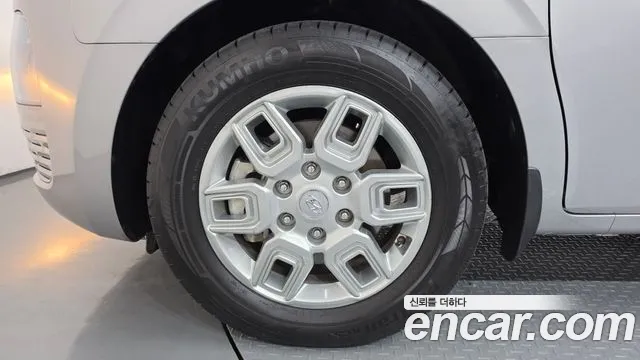 Hyundai Staria Staria Карго 3 места — Фото автомобиля 5