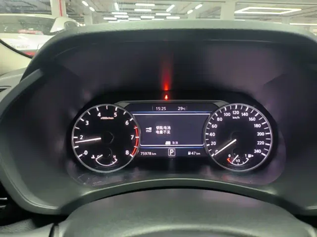 Nissan Sylphy — Фото автомобиля 11