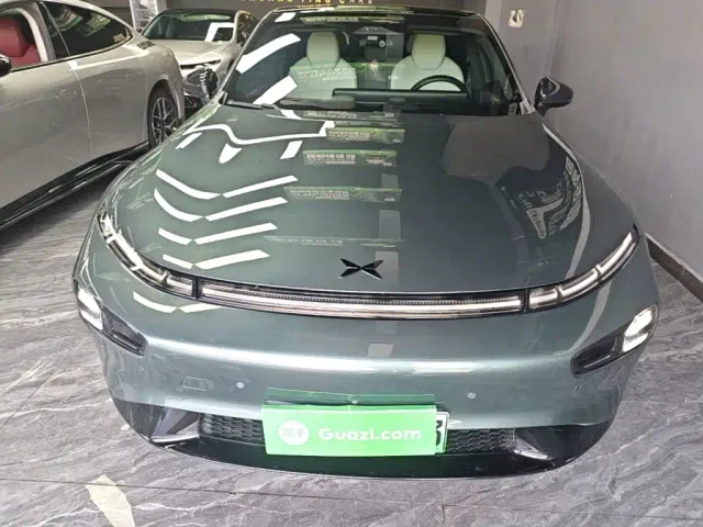 Xpeng P7 — Фото автомобиля 2