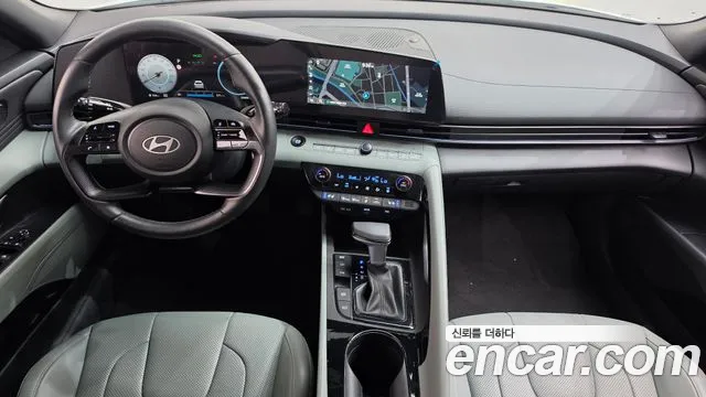 Hyundai Avante CN7 — Фото автомобиля 10