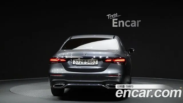 Mercedes-Benz E-Class W213 — Фото автомобиля 4