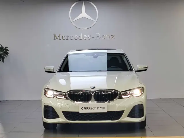 BMW 3 Series — Фото автомобиля 3