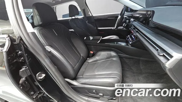 Hyundai Grandeur Grandeur (GN7) — Фото автомобиля 23