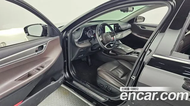 Hyundai Grandeur — Фото автомобиля 10