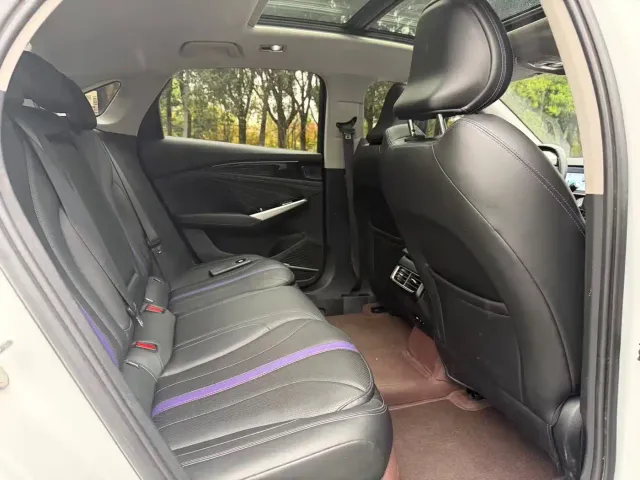 Geely Xingrui — Фото автомобиля 8