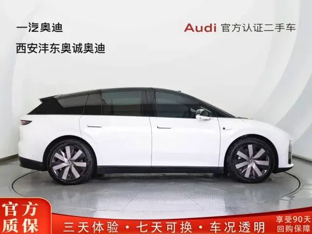 Li Auto i6 — Фото автомобиля 3