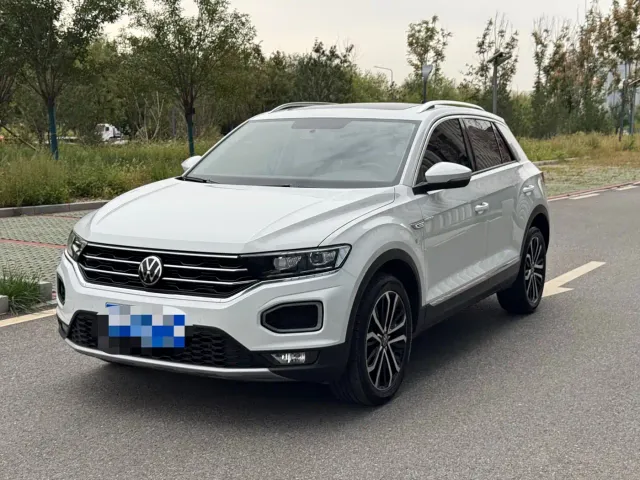 Фотография автомобиля — Volkswagen T-Roc