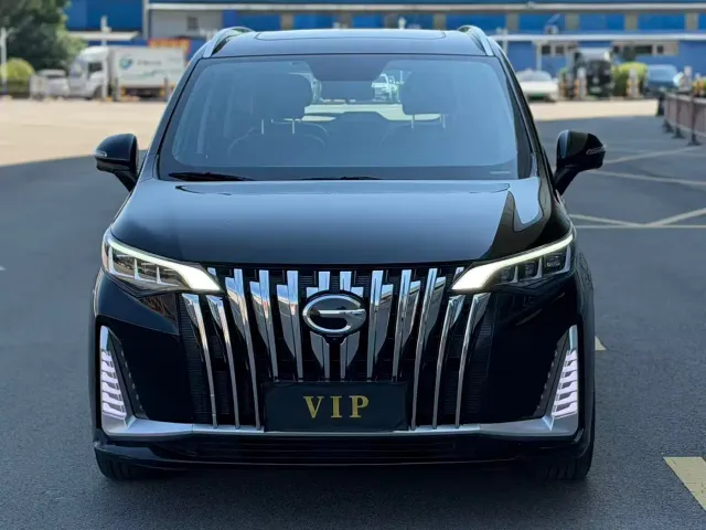 Фотография автомобиля — GAC Trumpchi M6