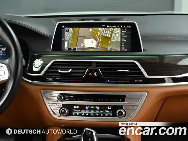BMW 7-Series — Фото автомобиля 14