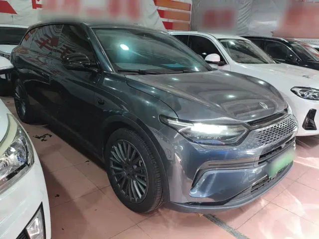 Leapmotor C11 — Фото автомобиля 3