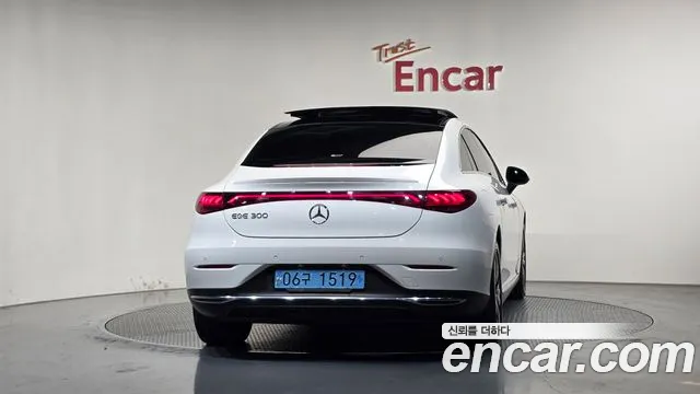 Mercedes-Benz EQE V295 — Фото автомобиля 4